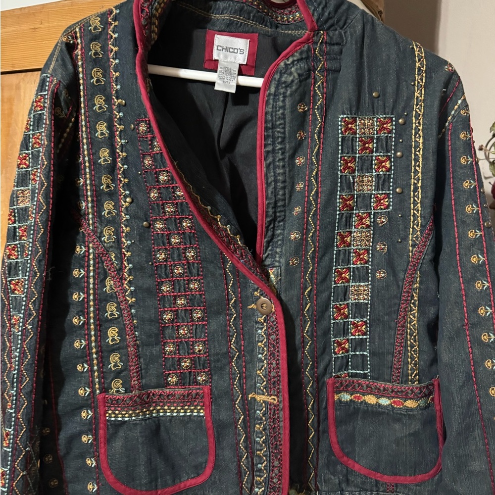 Chico's Embroidered Denim Jacket Boho Southwest Embellished Art-to-Wear Size 2